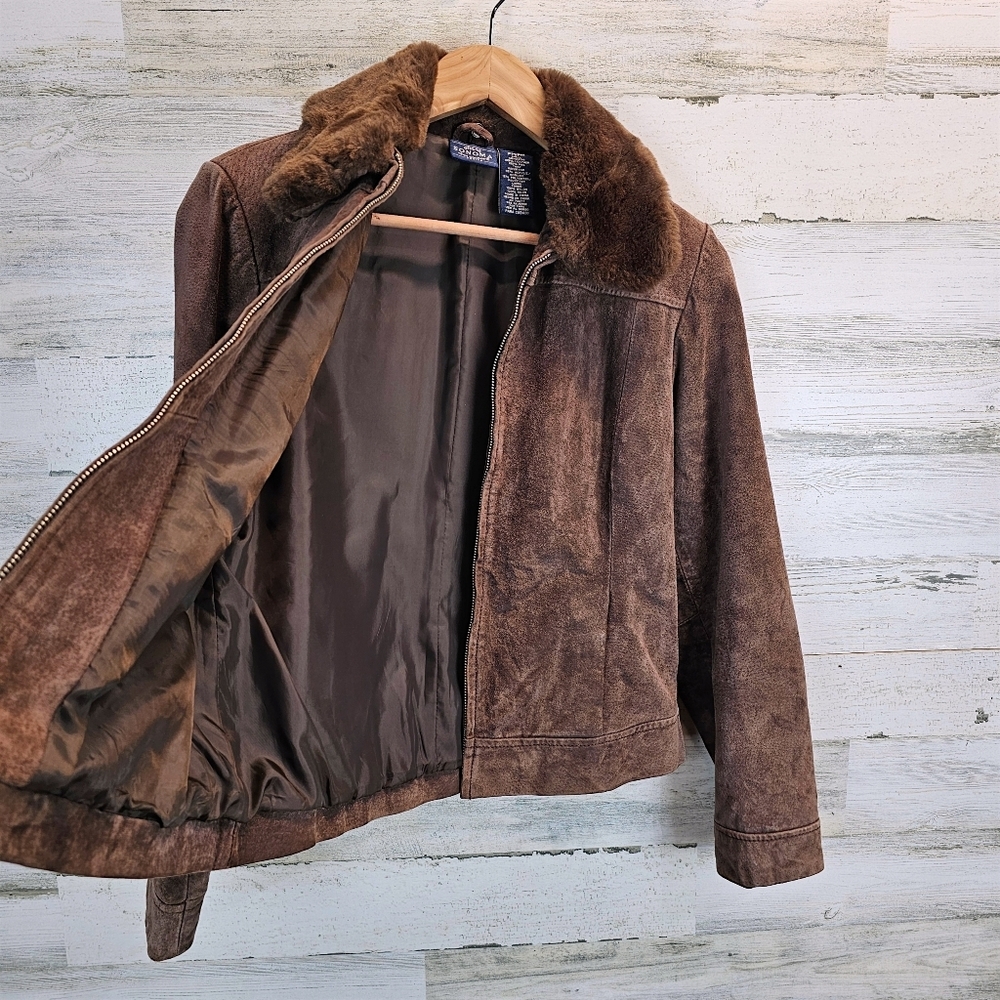 Vintage Brown Suede Leather Jacket M Faux Fur Collar Y2K Quiet Luxury Equestrian - Picture 7 of 12